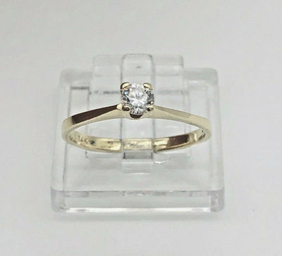 14K Yellow Gold Solitaire Cz Ring